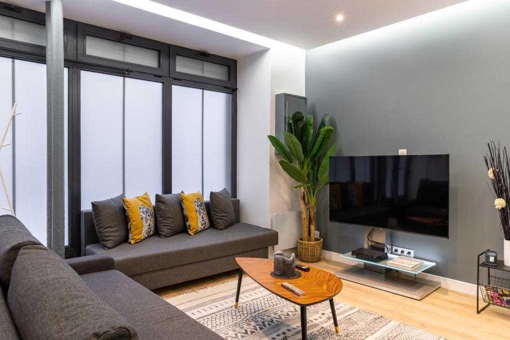 Hsh Batignolles Sauffroy Charming Apartment 8P Париж Экстерьер фото