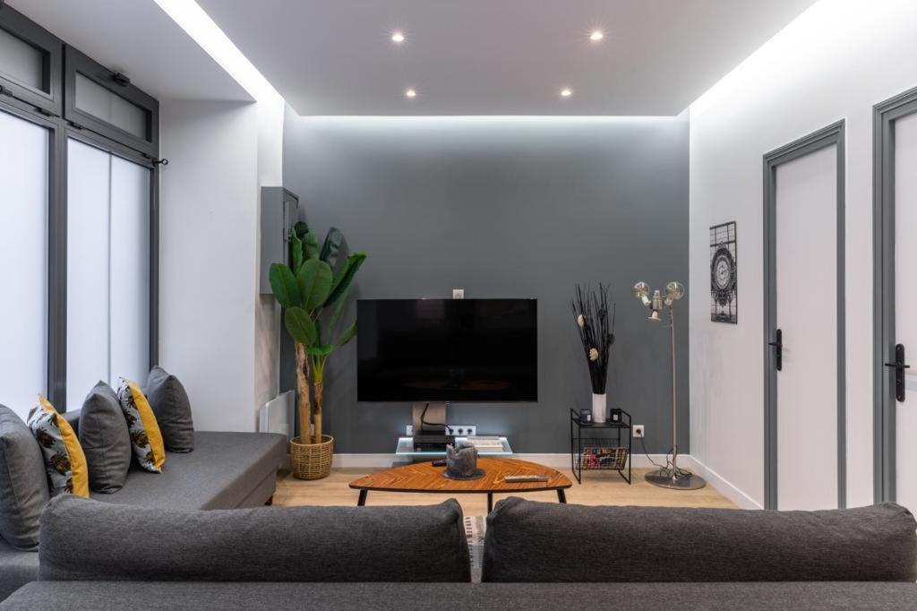 Hsh Batignolles Sauffroy Charming Apartment 8P Париж Экстерьер фото